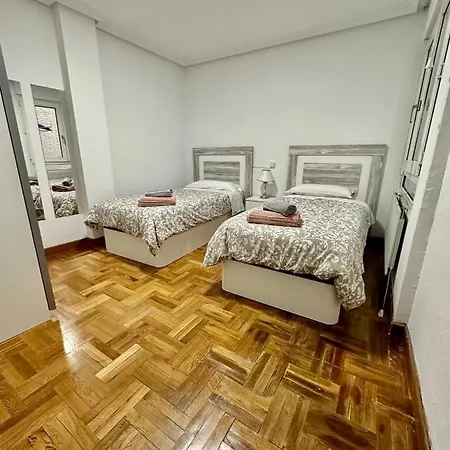 Atuairehome San Pablo Rozando El Museo De La Evolucion Con Parking Incluido Apartament Burgo